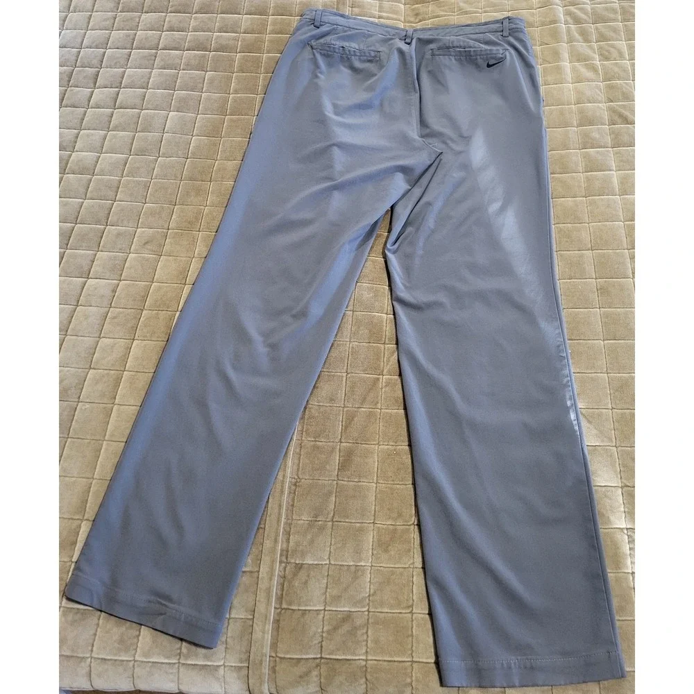NIKE GOLF Mens Size 34x32 Standard Fit Stretch Performance Pants Gray 833194-021